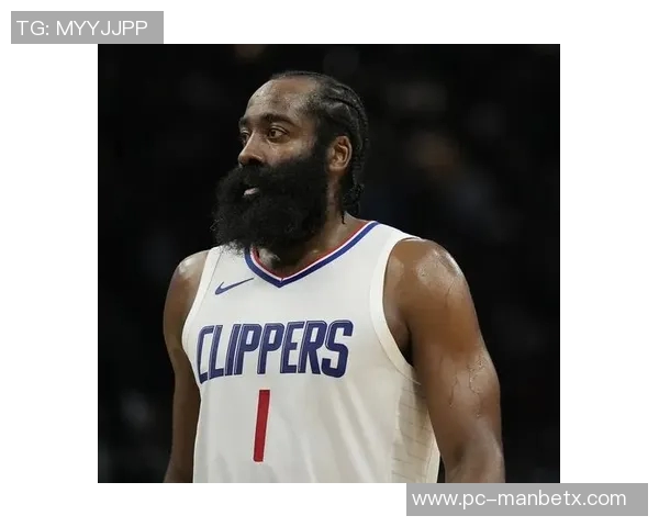 哈登加盟篮网76人快船皆为争冠现欲投骑士仍抱争冠梦想