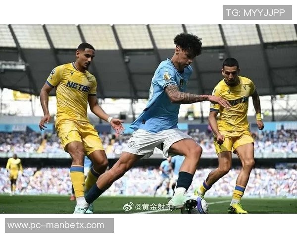 马伦首秀闪耀罗马收获处子球庆祝胜利瞬间分享社媒喜悦